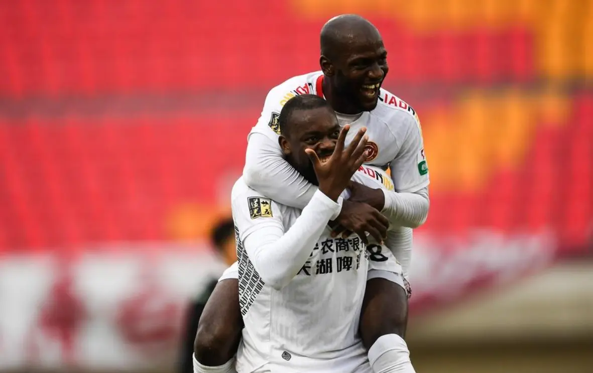 邦本宜裕犯, 辽宁铁人都