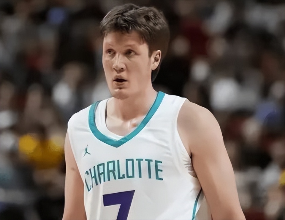 媒给这届新 媒给这届新